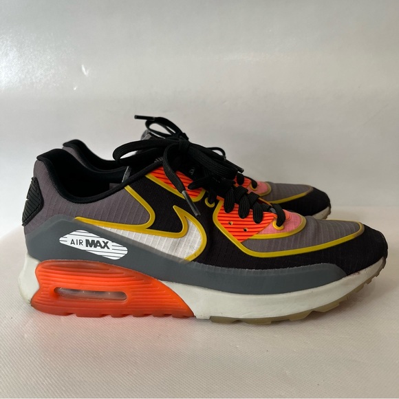 Nike Air Max 90 Ultra 2.0 Women’s Cool Grey/ Light Black Sneakers - Picture 2 of 9